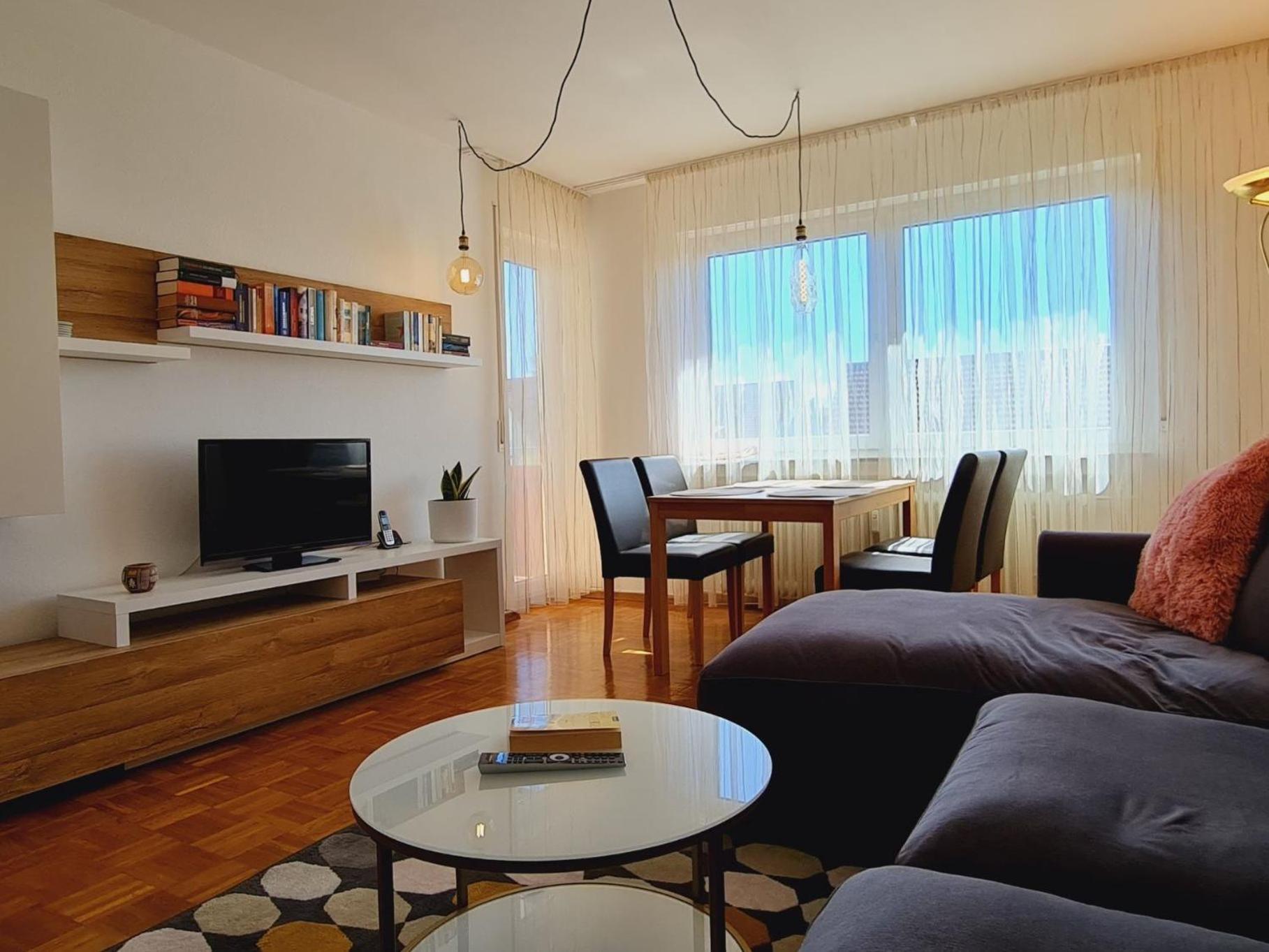 Seeblick Hotel *